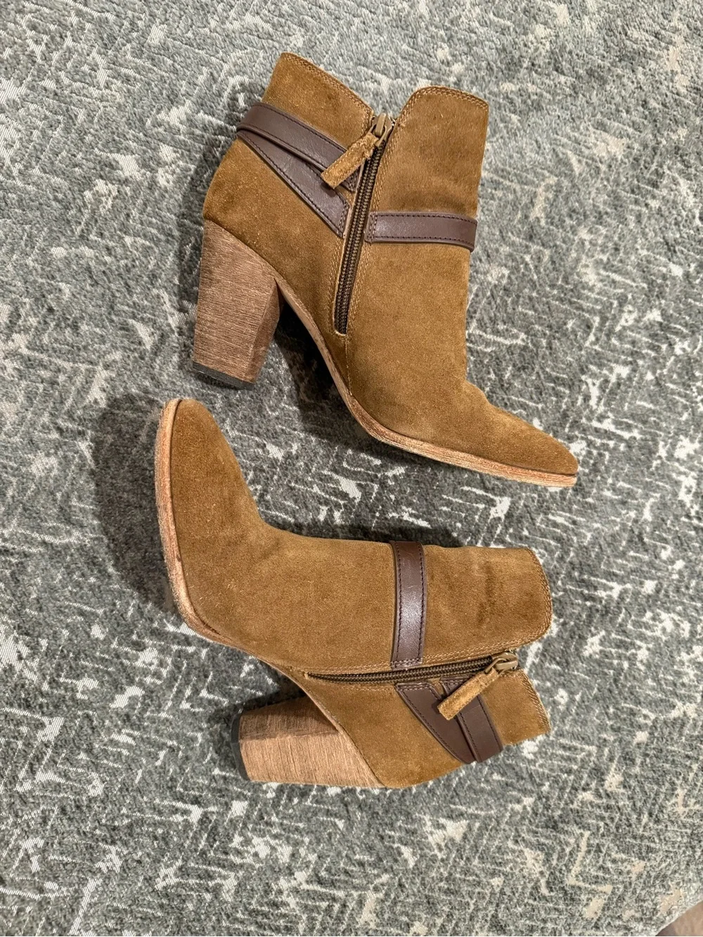 Cole Haan Hanover Suede Booties 9B Tobacco Brown Buckle Ankle Boots W10606